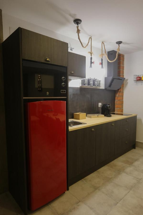 Ohana, Diseno Exclusivo Y Aparcamiento Gratuito A Pie De Calle Mérida Exteriör bild