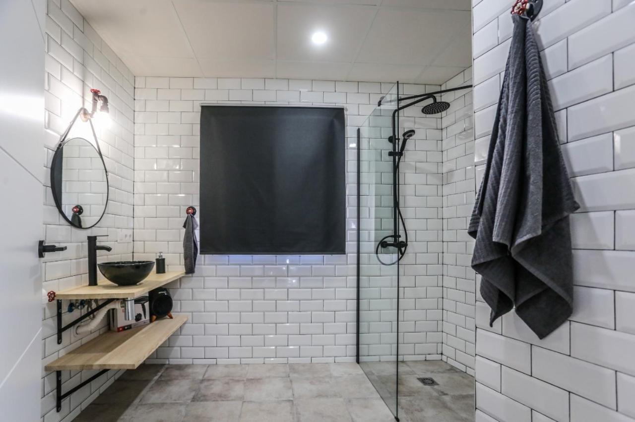 Ohana, Diseno Exclusivo Y Aparcamiento Gratuito A Pie De Calle Mérida Exteriör bild